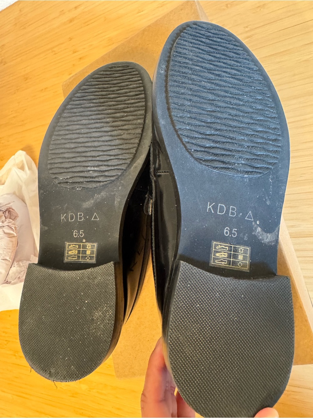 Kelsi Dagger Loafers size 6.5 - Picture 4 of 7
